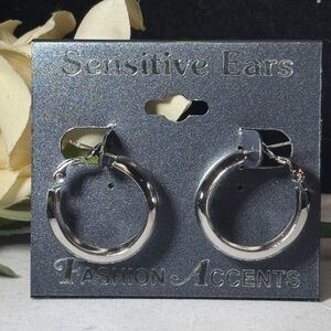 Fashion Accents Gunmetal Chunky 1 inch Hoop Earrings